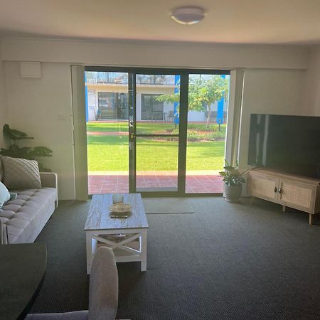 Nautilus Hamptons Style Luxury Beach Apartment 메림불라 외부 사진