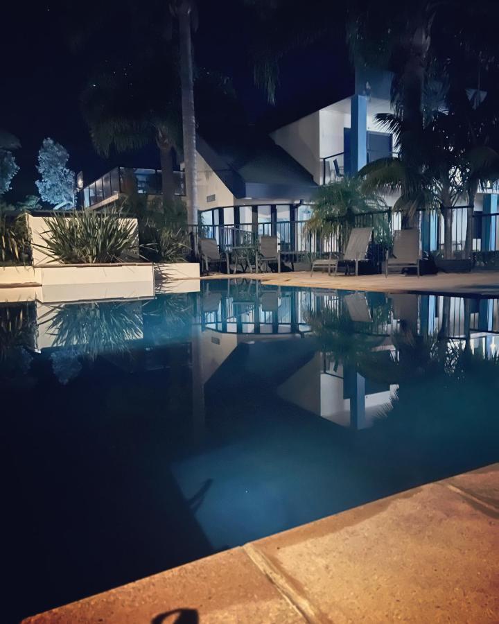 Nautilus Hamptons Style Luxury Beach Apartment 메림불라 외부 사진