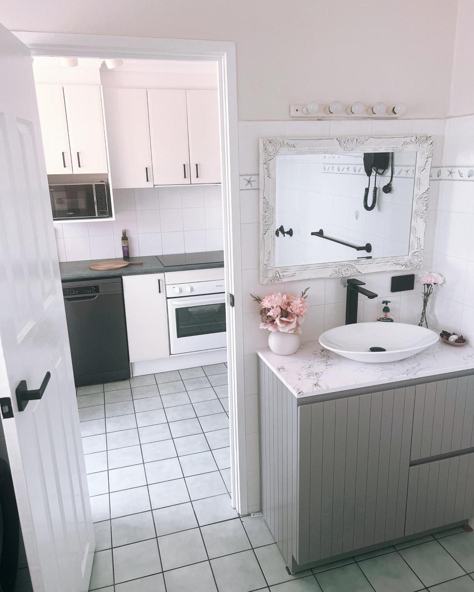 Nautilus Hamptons Style Luxury Beach Apartment 메림불라 외부 사진